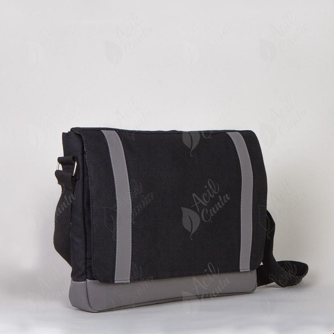 Kanvas Laptop Çantasi
